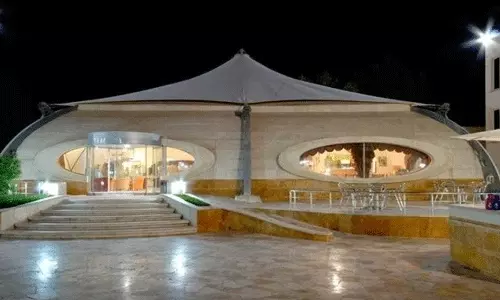 هتل تعطیلات کیش